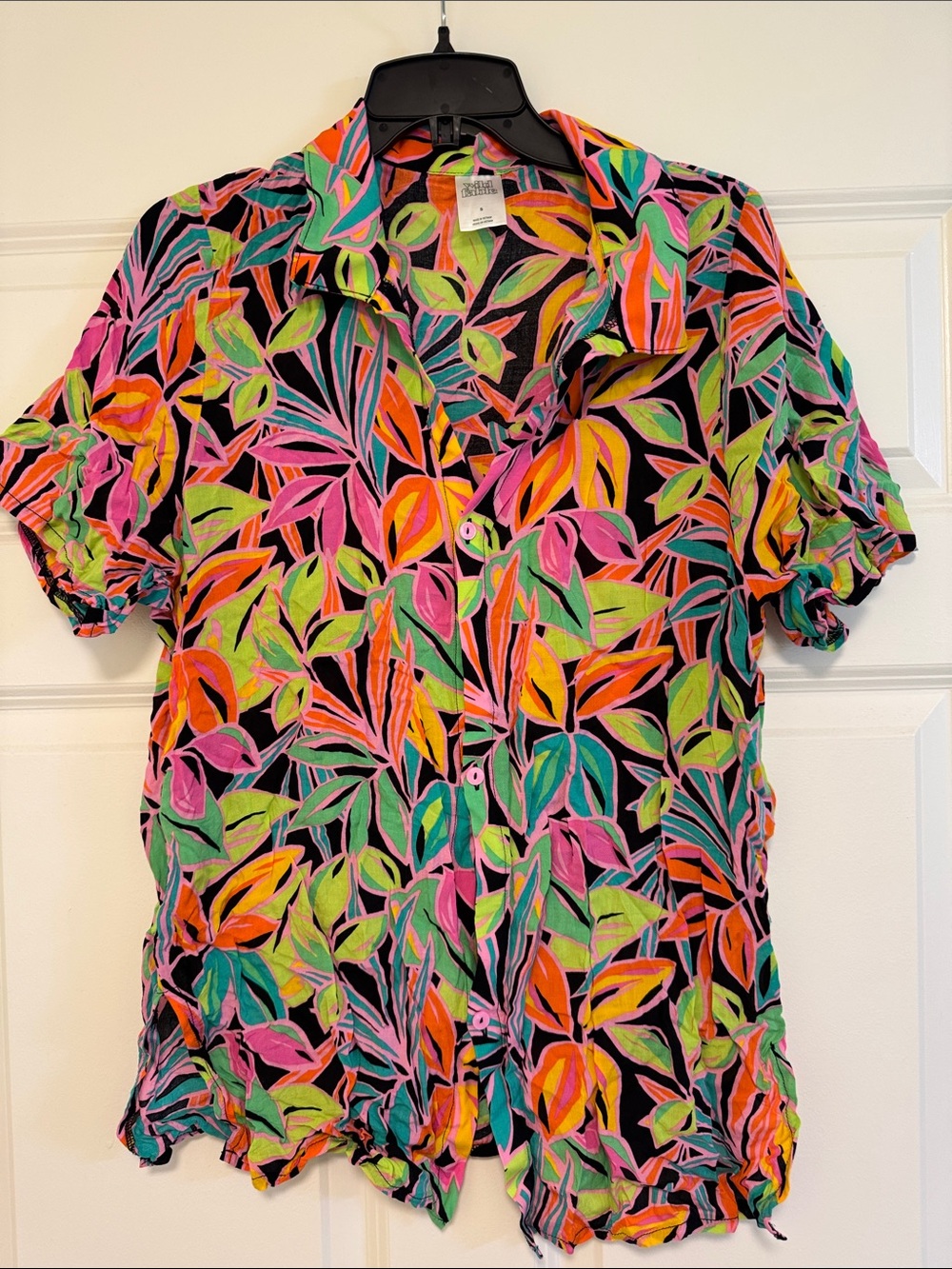 wild fable Multicolor Leaf-Print Short Sleeve Button Front Top